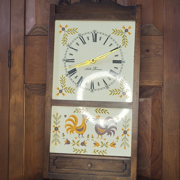 Seth Thomas Chicken Clock - Picture 12 of 13